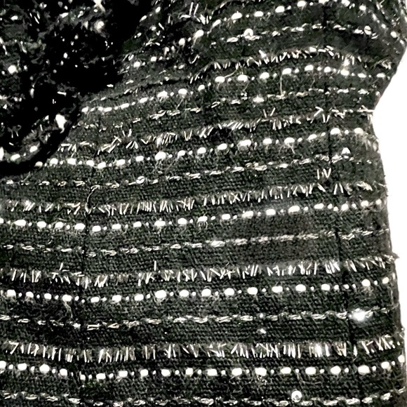 PETER NYGARD Ruffled Tweed Black and Silver Blazer Jacket EUC - Picture 9 of 11